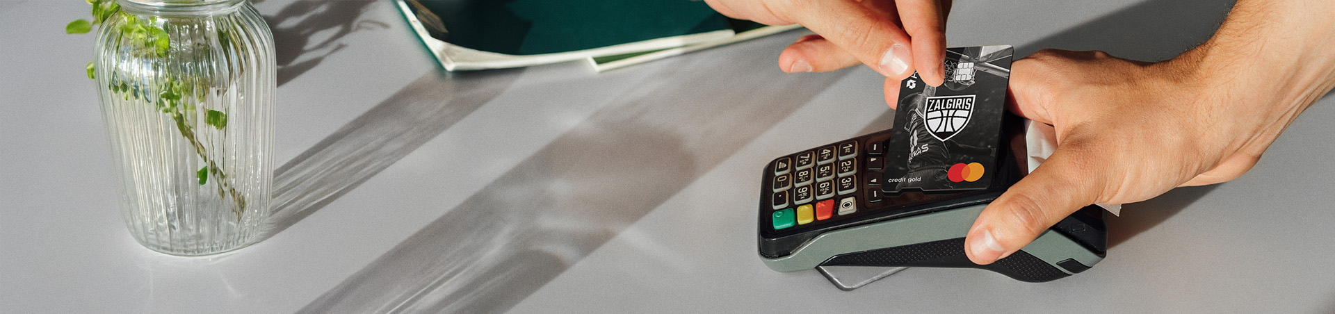 Žalgiris Mastercard Gold contactless credit card